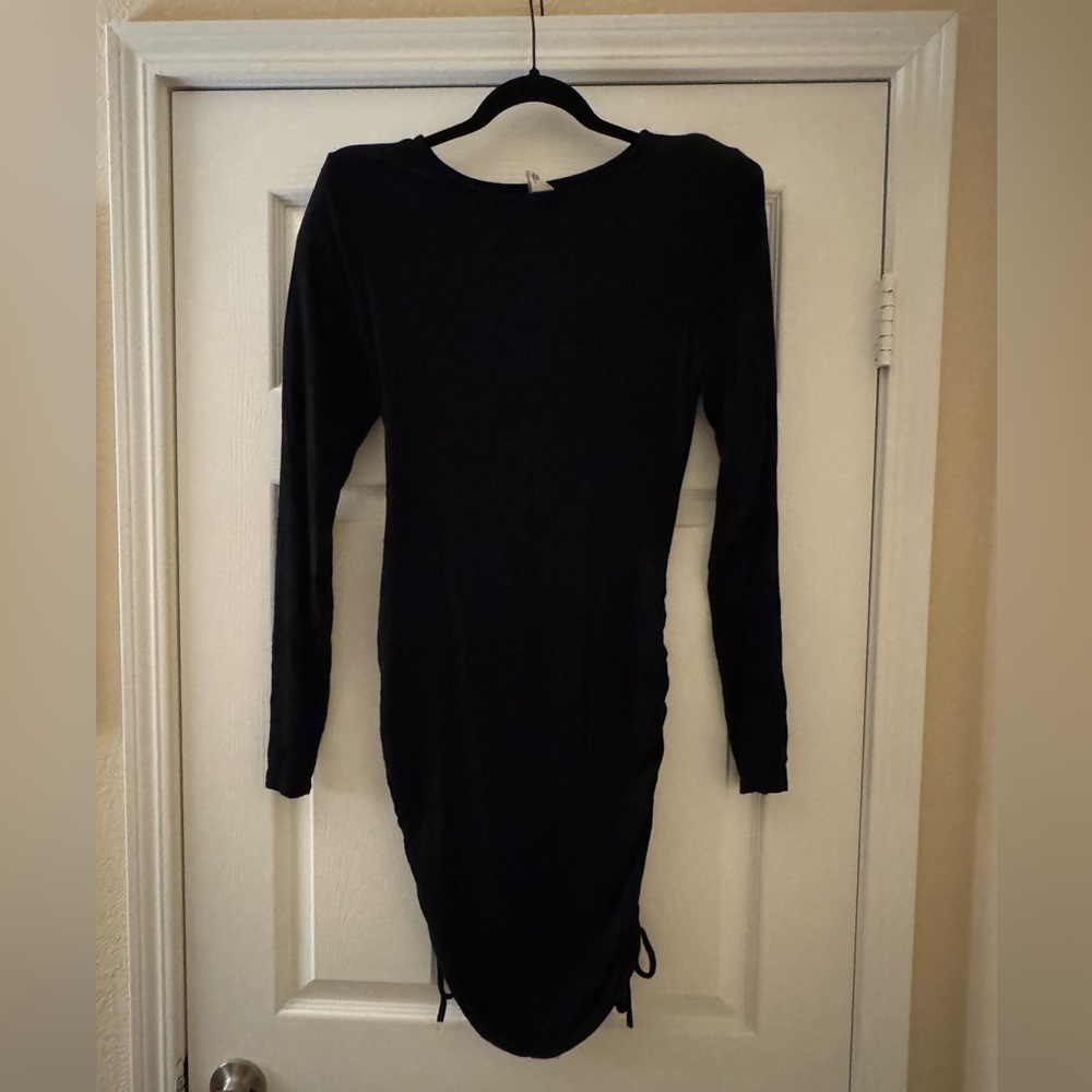 Melrose and Market Black Long Sleeve Padded Shoulder Dress